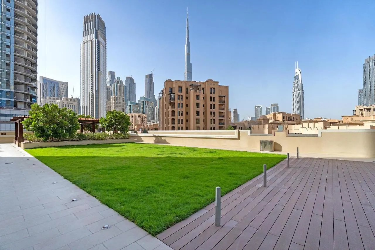 Vogue Downtown - Bellevue Towers Apartment Dubai