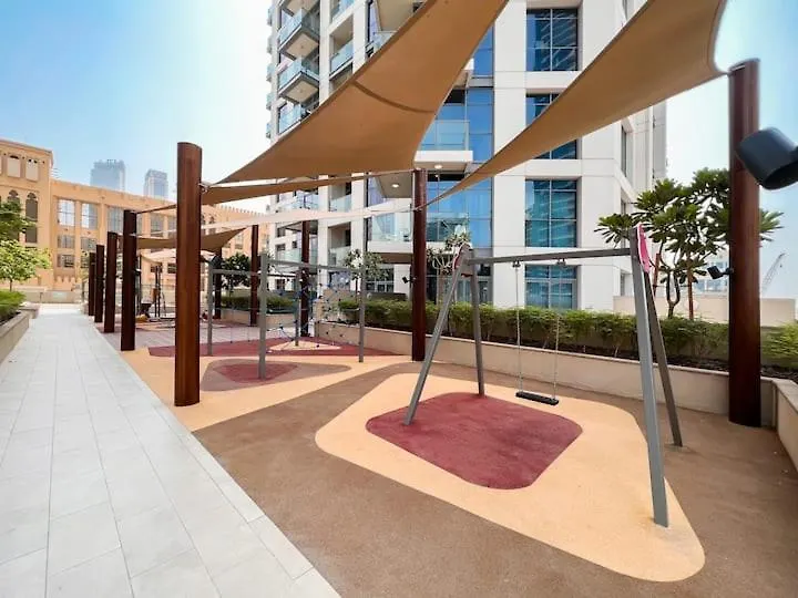 Vogue Downtown - Bellevue Towers Apartment Dubai